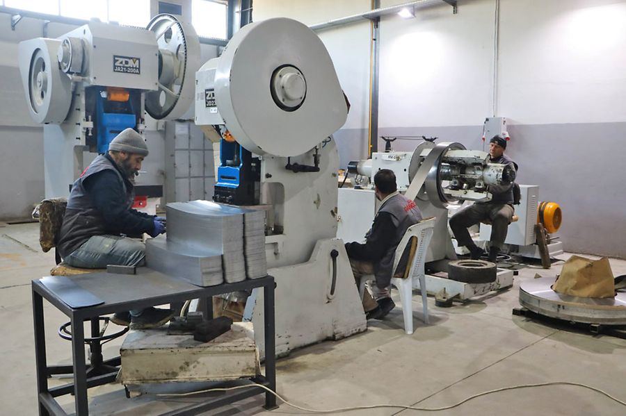 Produktion von Ventilator- Rotorblättern bei Ramco, Damaskus